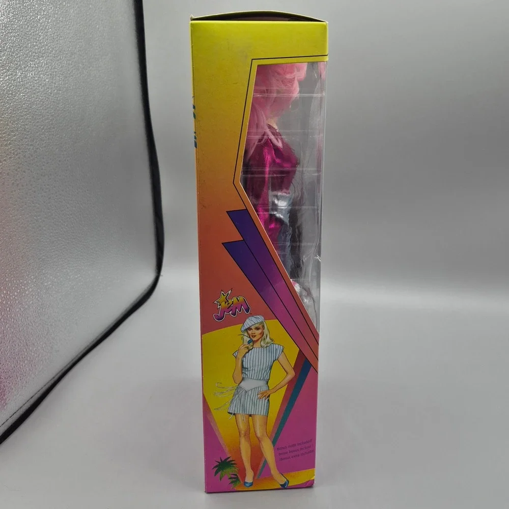 The Loyal Subjects Jem and The Holograms Jem Jerrica 16 Piece Doll Plays Music